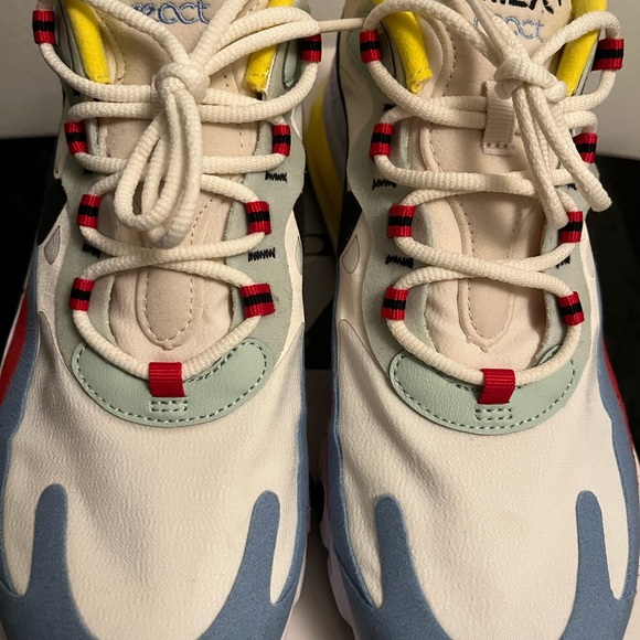 Women's Air Max 270 React “Bauhaus” Size 9.5 Women - Picture 5 of 15